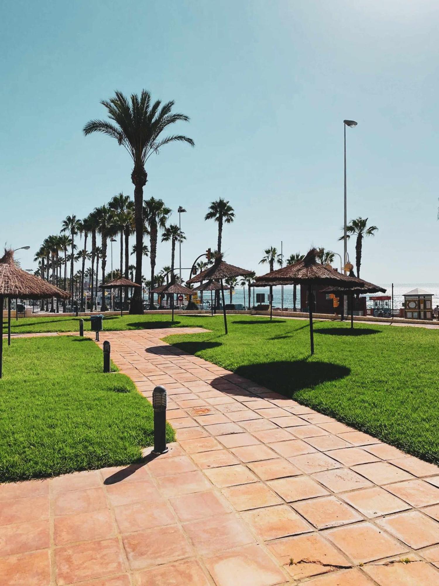 Precioso Apartamento En Primera Linea De Playa Benalmádena Zewnętrze zdjęcie