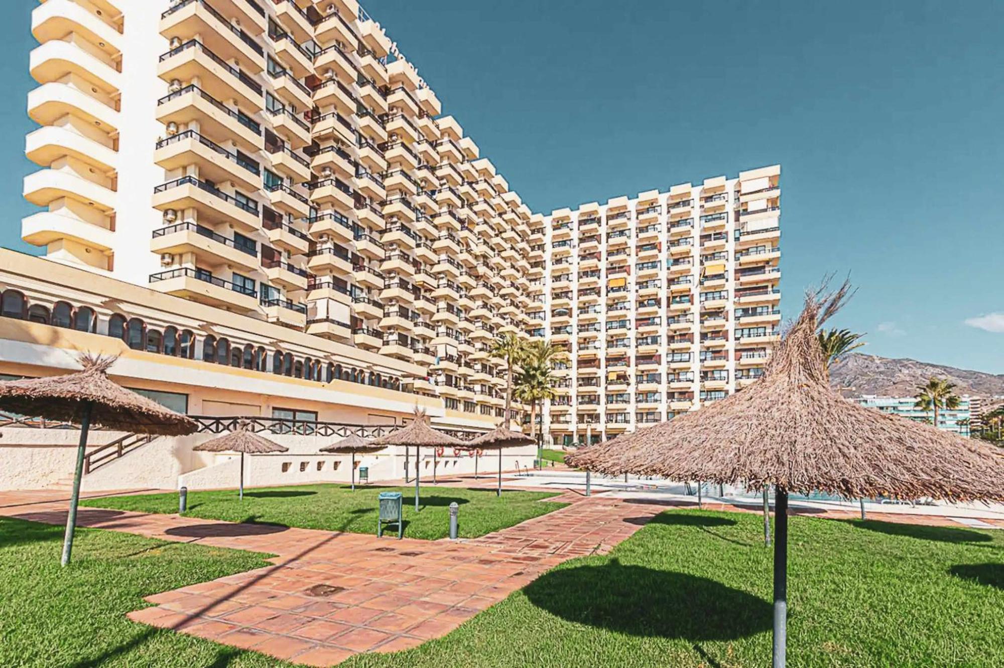 Precioso Apartamento En Primera Linea De Playa Benalmádena Zewnętrze zdjęcie